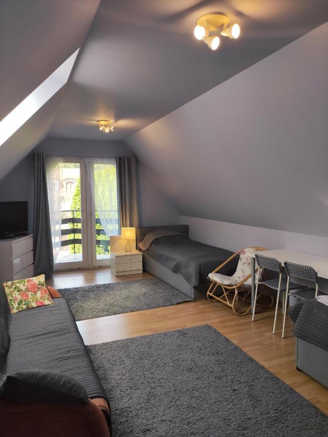 Dom Na Zaciszu Apartment Варшава Екстериор снимка