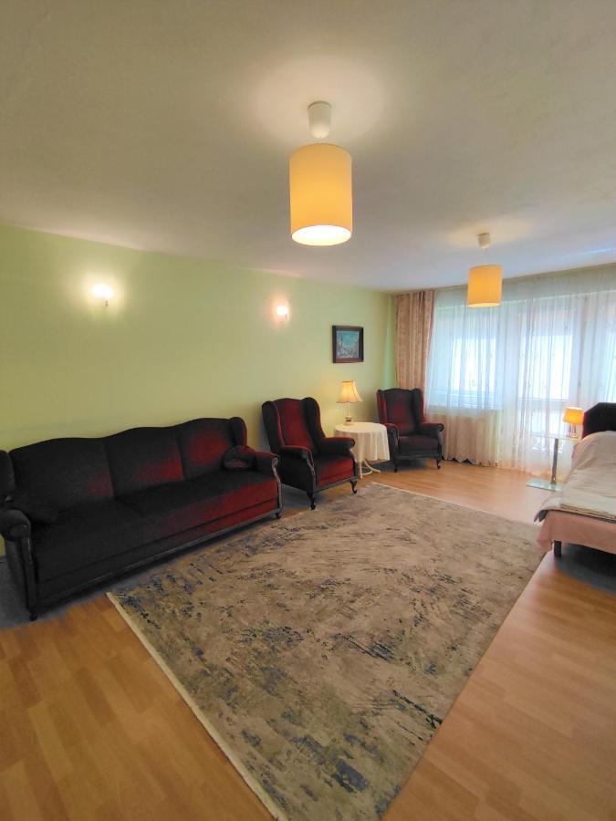 Dom Na Zaciszu Apartment Варшава Екстериор снимка