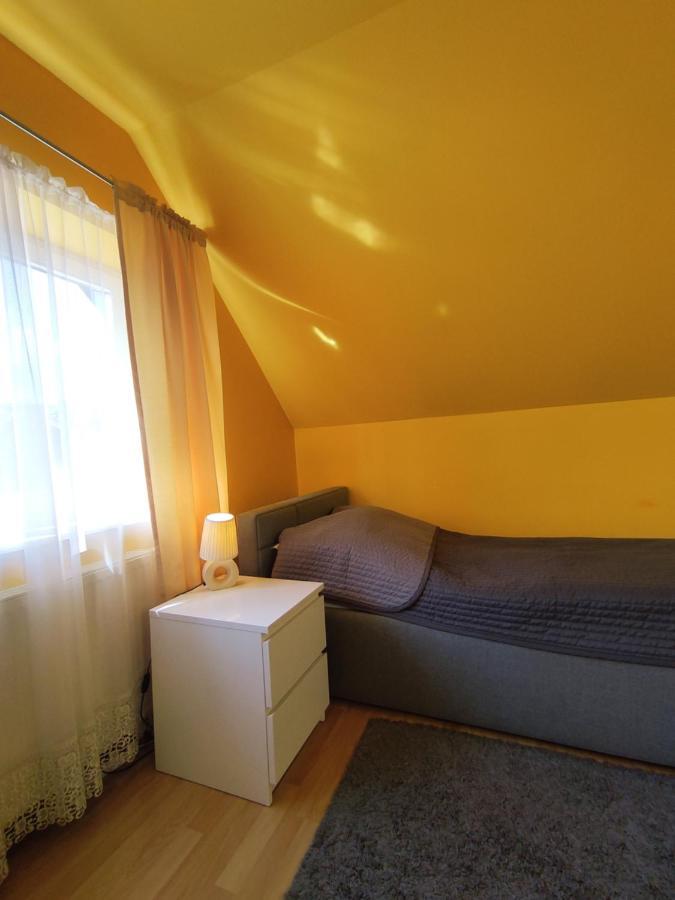 Dom Na Zaciszu Apartment Варшава Екстериор снимка