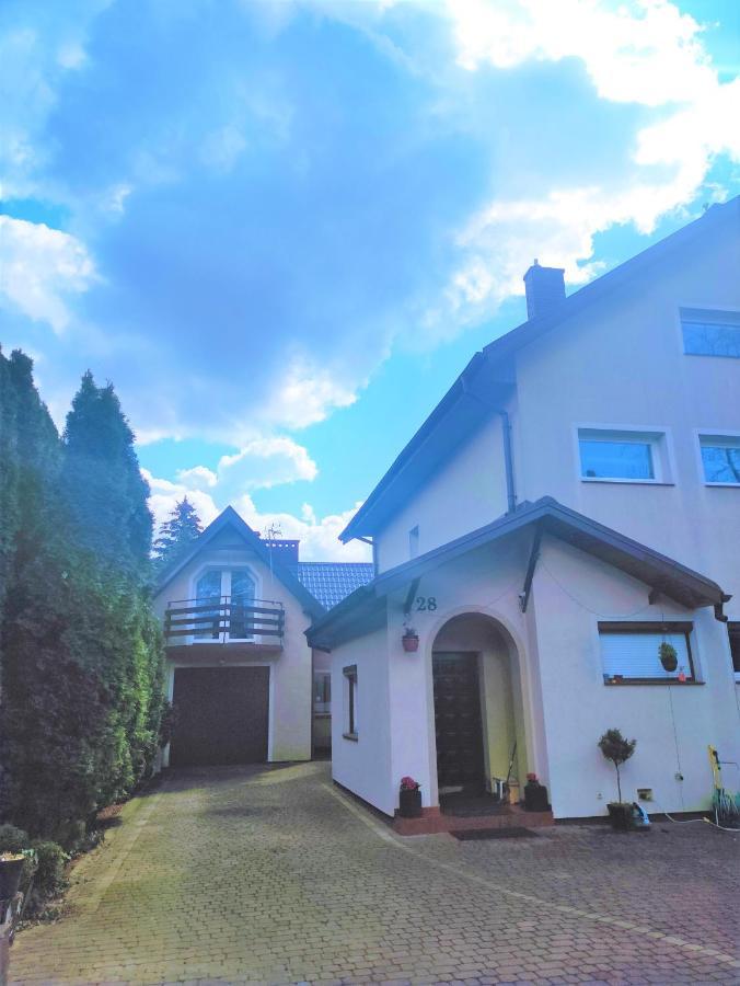 Dom Na Zaciszu Apartment Варшава Екстериор снимка